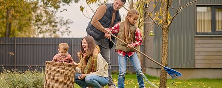 Herbst im Garten: Lustige und lehrreiche Aktivitäten für alle Kinder