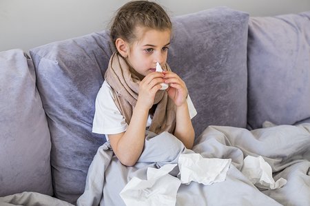 Herbstkrankheiten: Wie kann man Kinder davor schützen?